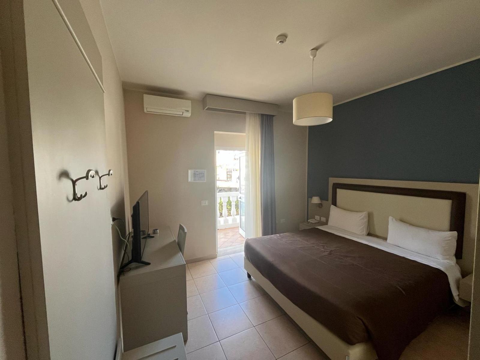 Mediterranean Boutique Hotel Tropea Ngoại thất bức ảnh